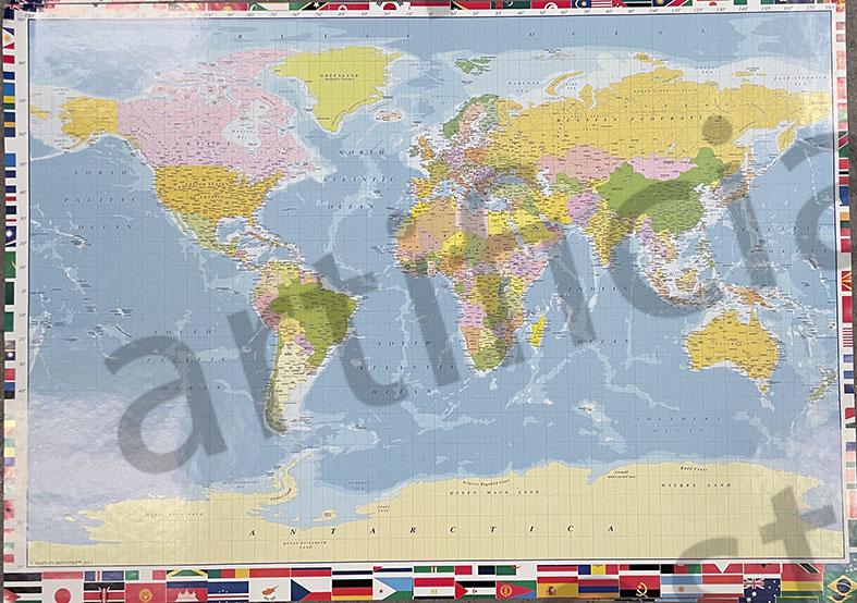World Map (Flag Border)